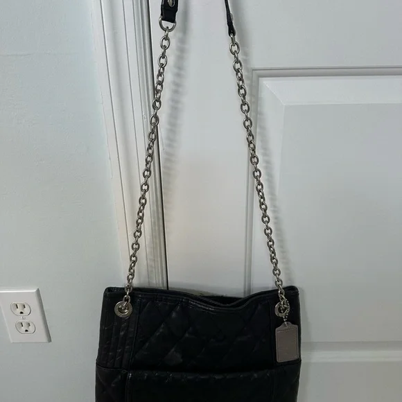 Coach - convertible shoulder/top handle - Vintage - black quilted w.chain accent